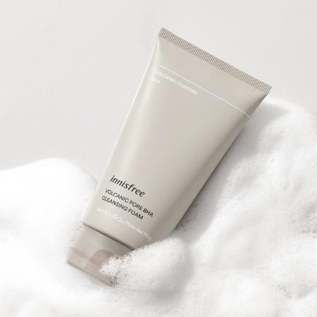 Innisfree Pore clearing facial foam - with volcanic clusters 150ml