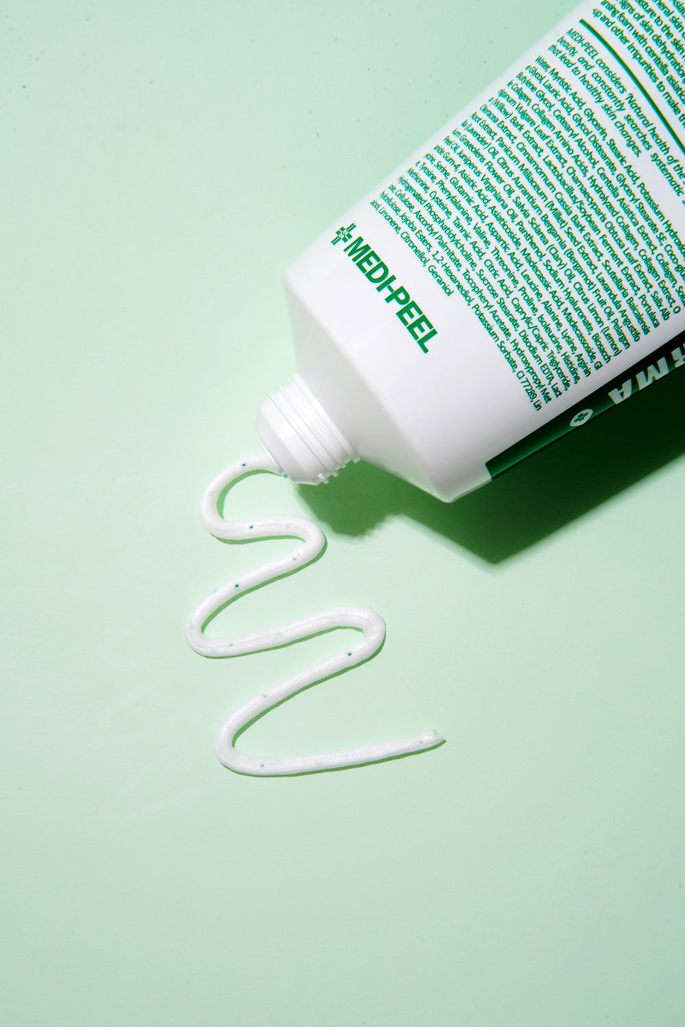 MEDIPEEL Green Cica Collagen Clear 300ml