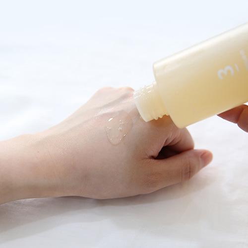 Numbuzin No. 3 Bifida Bakuchiol Zero Pore Milky Toner Light 200ml