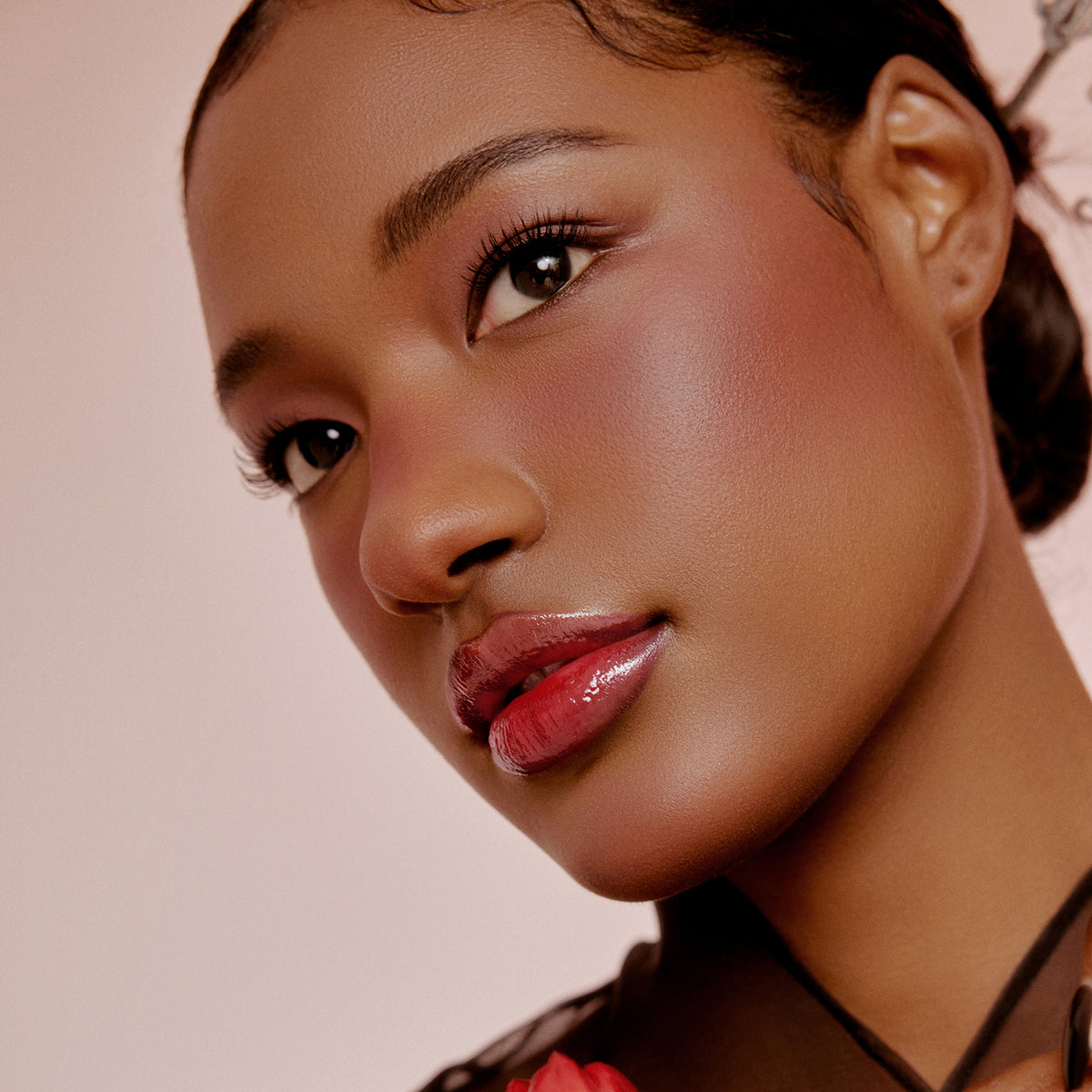 Pinate Glowing Bloom Lip Stain - 04 Crimson Red