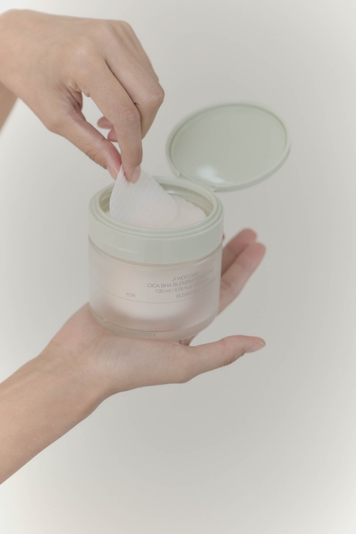 Celimax Ji Woo Gae Cica BHA Blemish Toner Pad 60pad