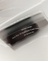 haruharu wonder Black Rice 10 Hyaluronic Cream Unscented